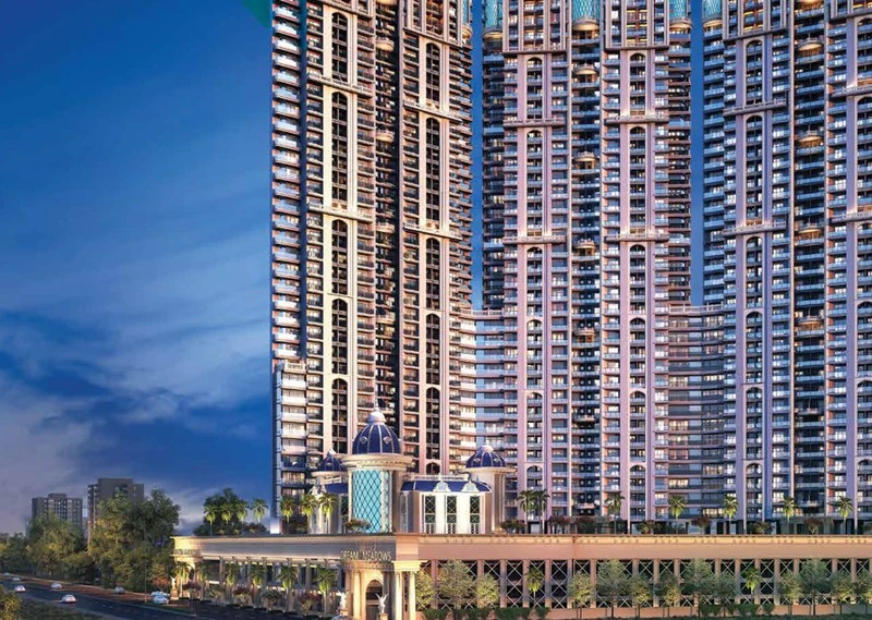 Clubhouse leisure lounge and indoor recreational facilities